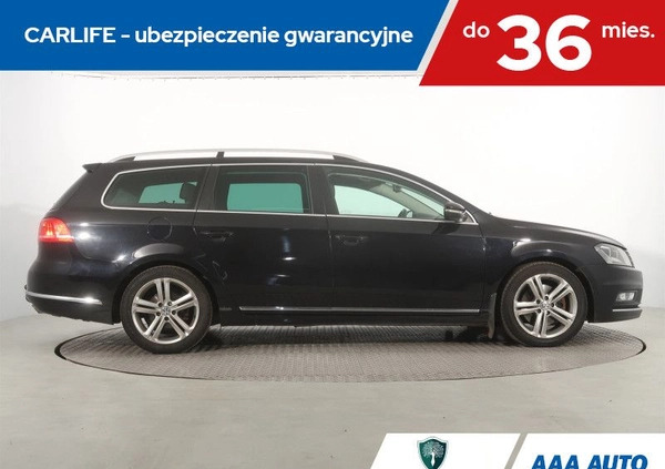 Volkswagen Passat cena 45000 przebieg: 205790, rok produkcji 2013 z Lesko małe 232